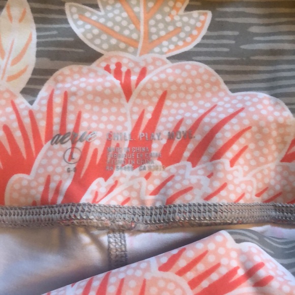 Aerie leggings - chill play move - Picture 3 of 3